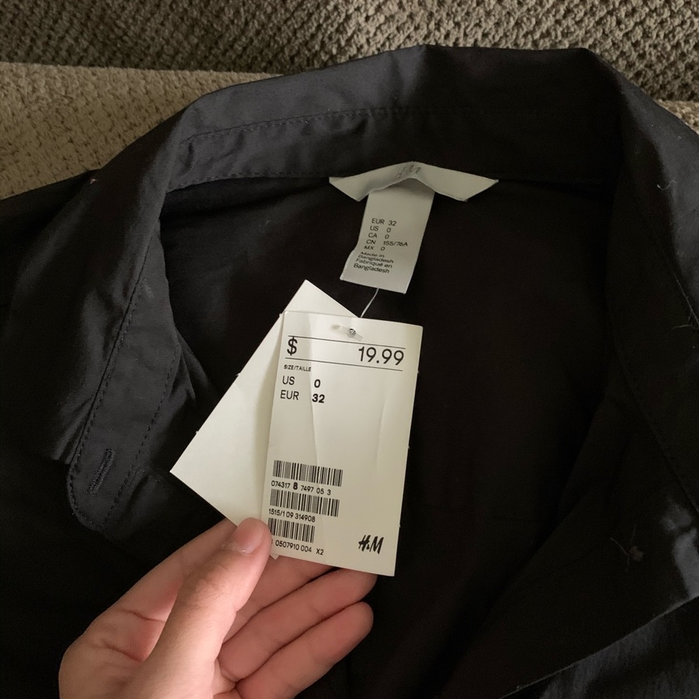 H&M NWT button down shirt